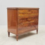 1651 6278 CHEST OF DRAWERS